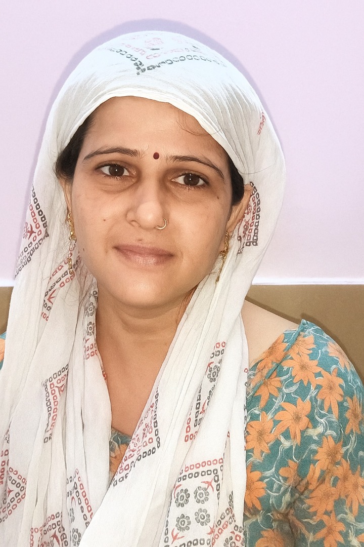 Lata - Part time Cleaner in Ashok Vihar in Delhi