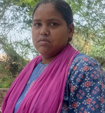 Poonam - Part time Cleaner and Cook in Rangpuri in Delhi