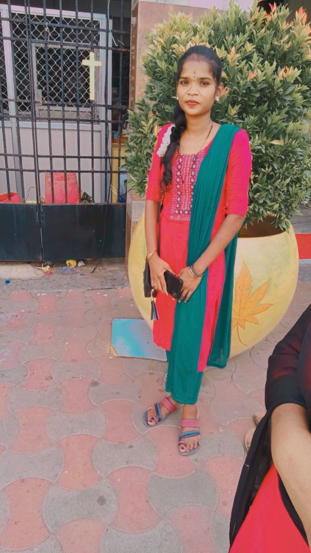 Abinaya - Full time Cleaner and Baby Sitter in Pillaiyar koil street Sandha pettai T . keeranur tirukkoyilur tamil nadu -605757 in Viluppuram
