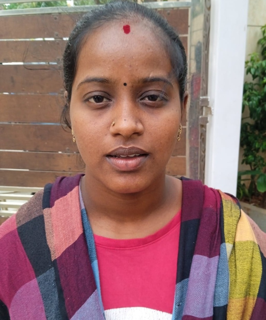 Pavitra - Part time Cleaner in Electronic City in Bangalore Bengaluru