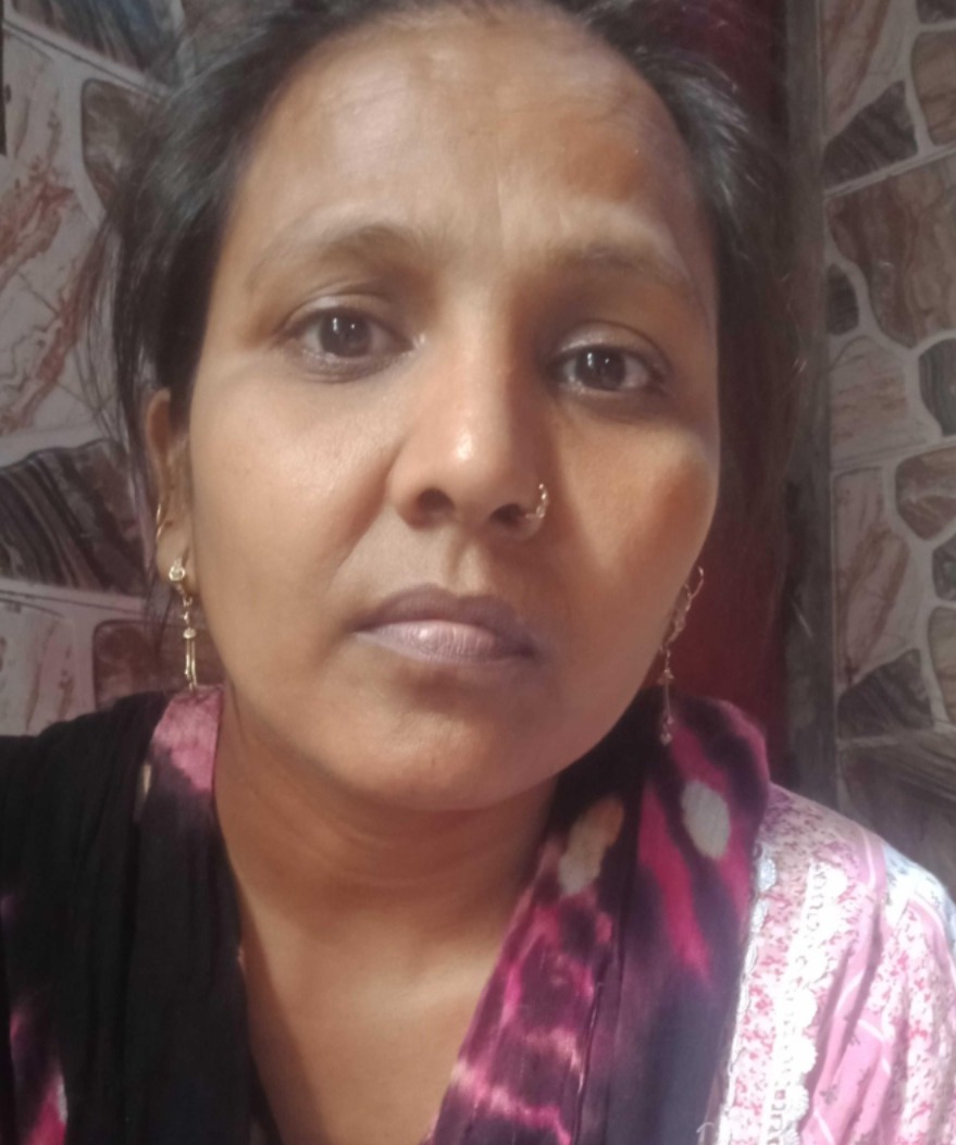 Mamta - Part time Cook in Mandoli in Delhi