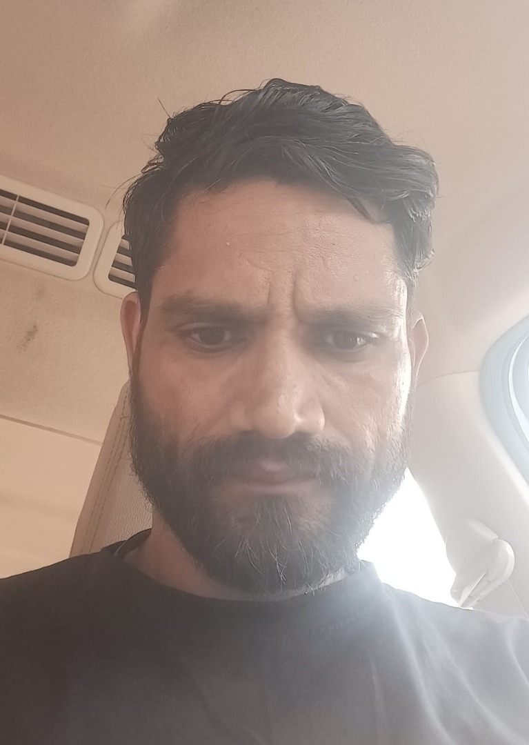 salman - Full time in Madanpur Khadar in New Delhi