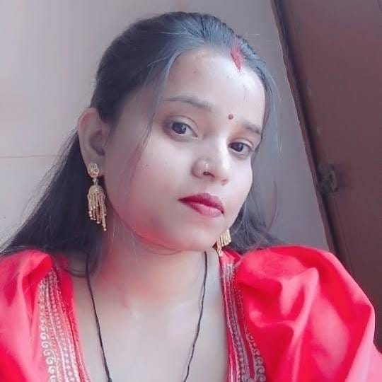 kumkum - Part time Baby Sitter in bhadarpur in Delhi