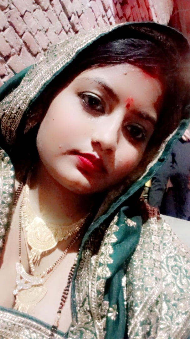 komal - Part time Patient Care and Elderly Care and Baby Sitter in sangam vihar in Delhi