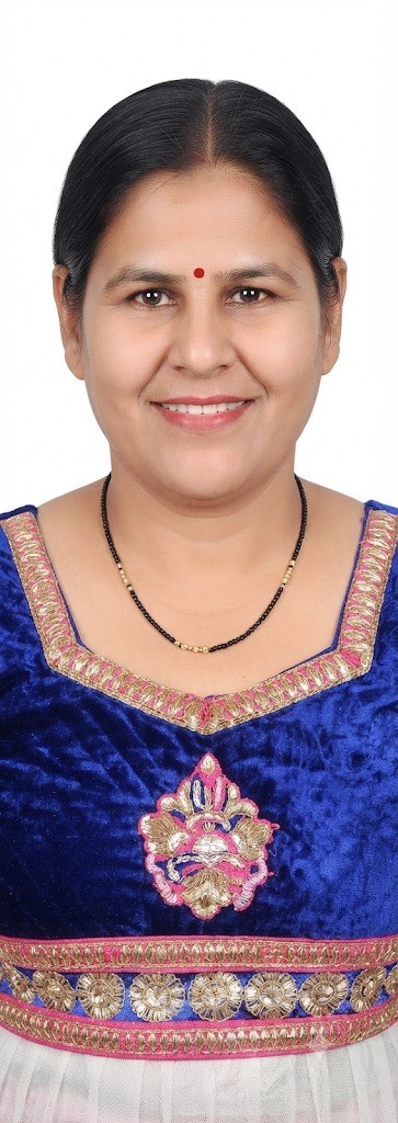 sarita taneja - Part time Cook and Baby Sitter in DAHISAR EAST in Mumbai