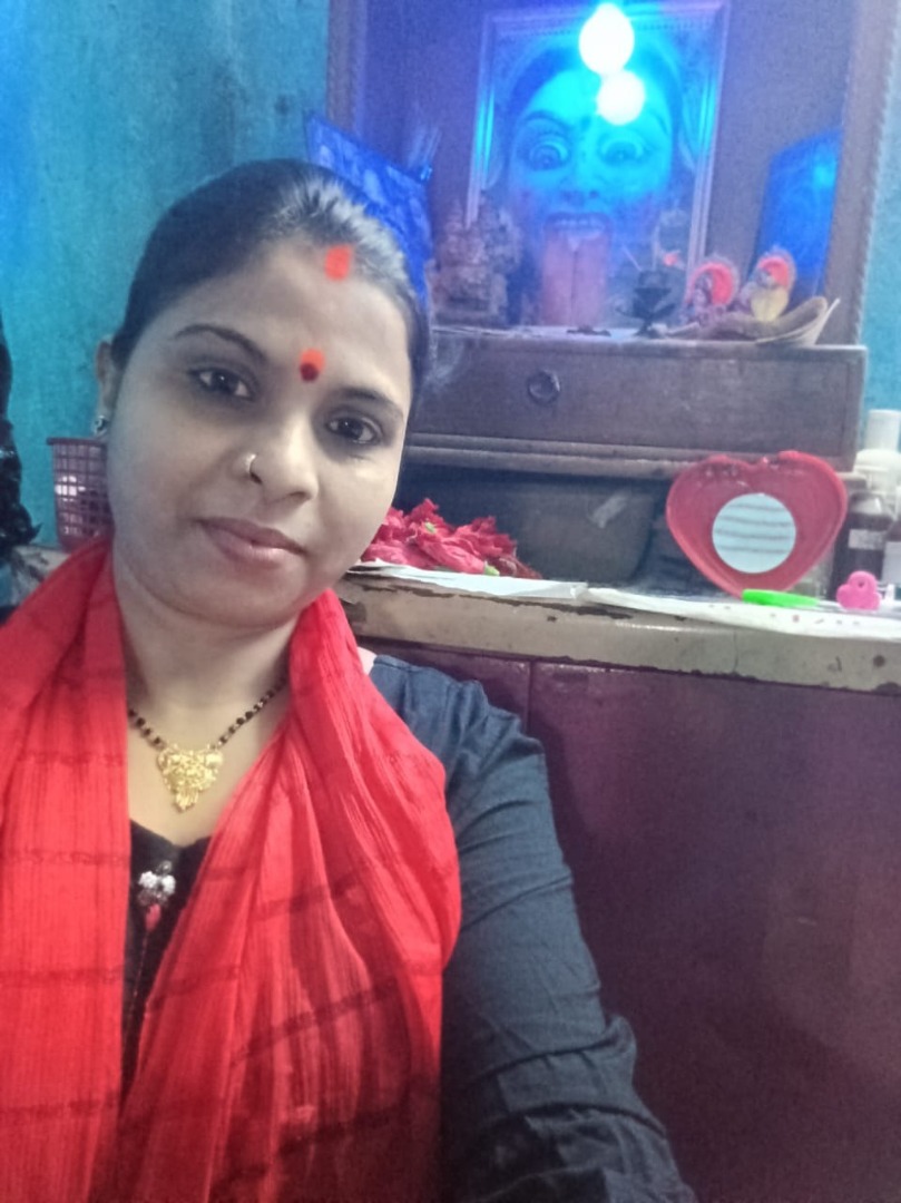 Nita Mandal - Part time Patient Care and Elderly Care in Malik Fatak Gail Gate in Howrah