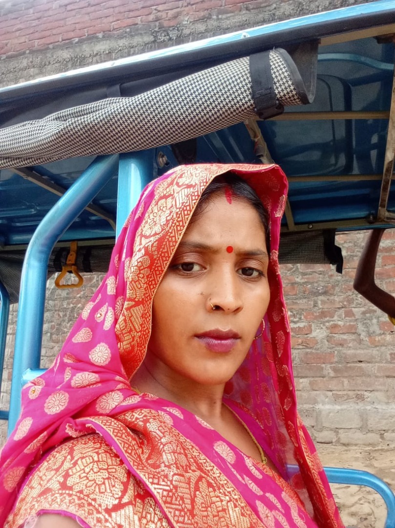 SHALINI TIWARI - Part time Cook and Patient Care and Elderly Care in Kannauj, in Jamshedpur