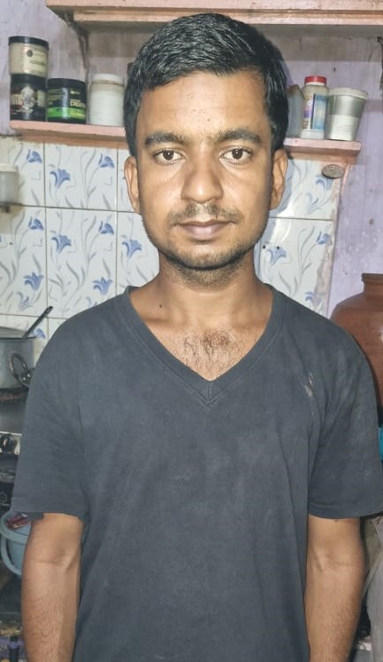 Chandrakant Yadav - Full time Cleaner in Juhu in Mumbai