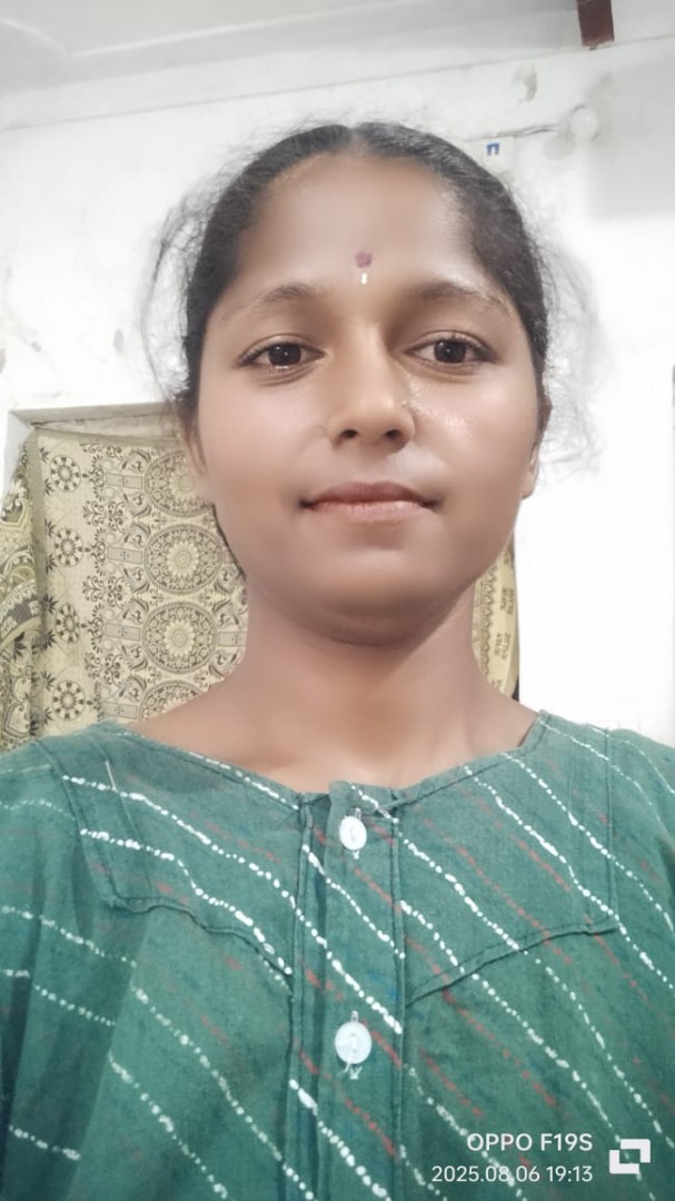 Dharani - Full time Baby Sitter in Chintamani in Kanchipuram