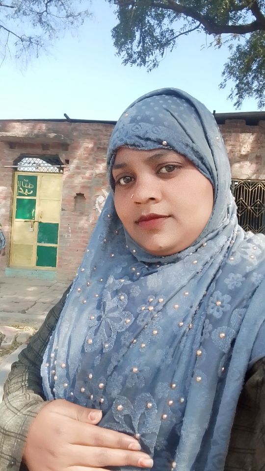 Anmol - Full time Cleaner and Cook and Baby Sitter in Fatahpur in Fatehpur Sikri