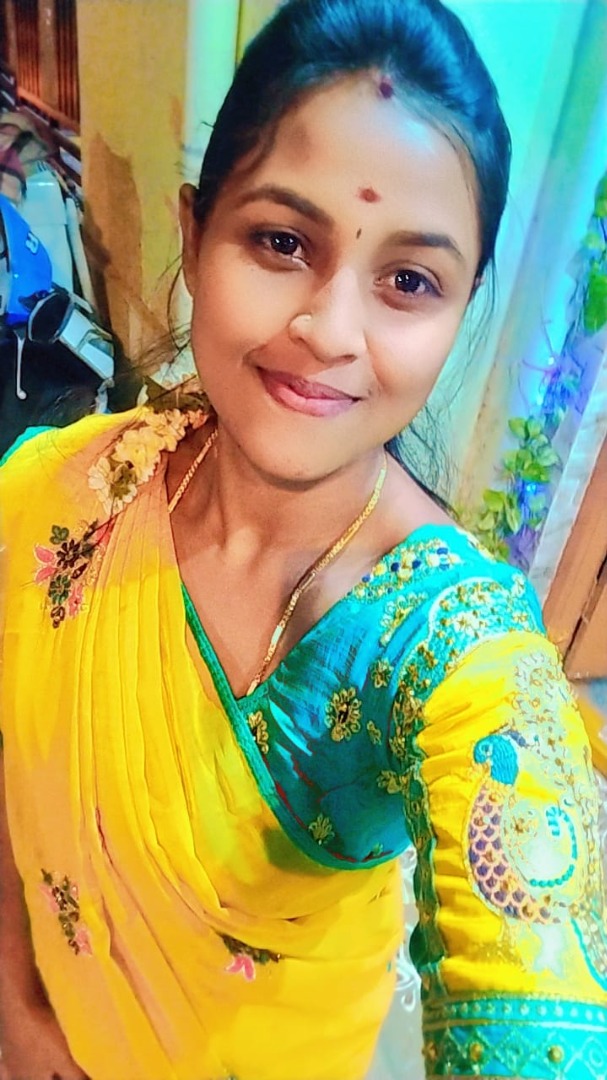 Vinitha M - Part time Cleaner in Prakruthi Layout in Bangalore Bengaluru