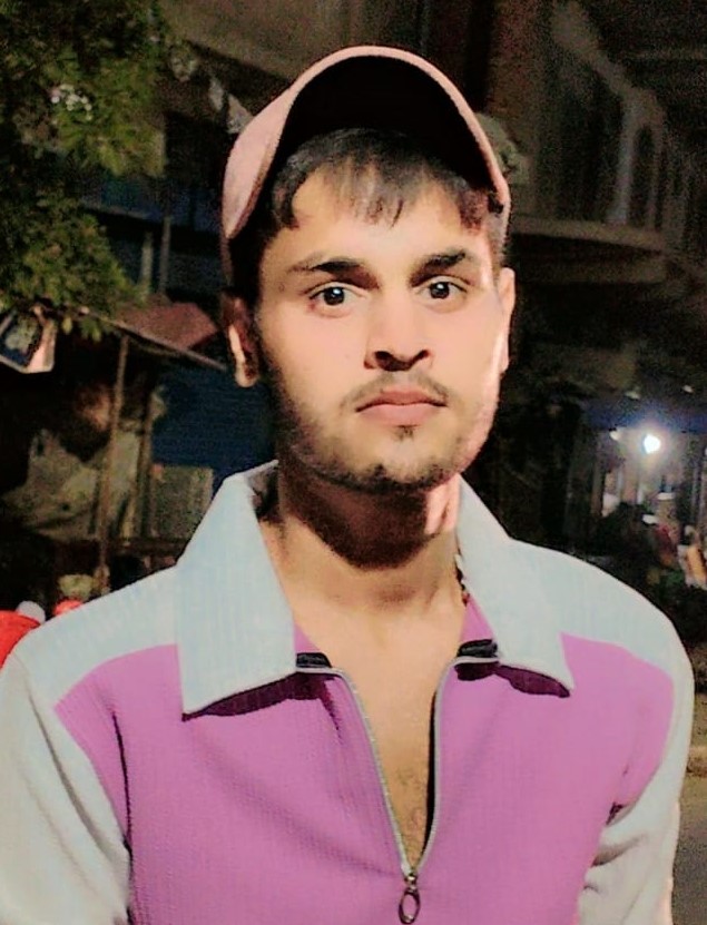 Uvais Khan - Full time Cleaner in Okhla in Delhi