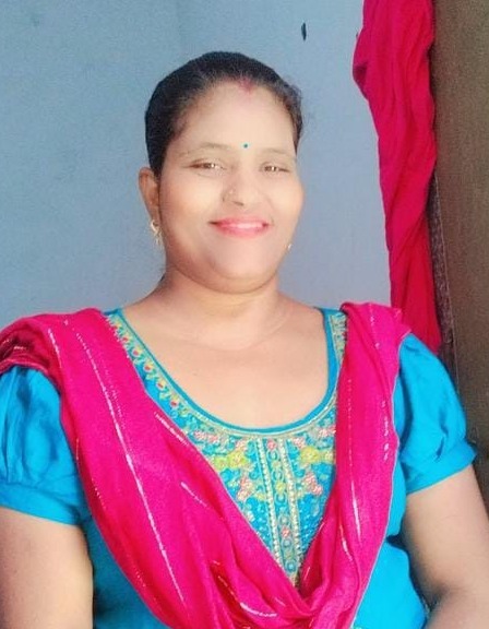 Renu - Full time Baby Sitter in Hathras in Hathras