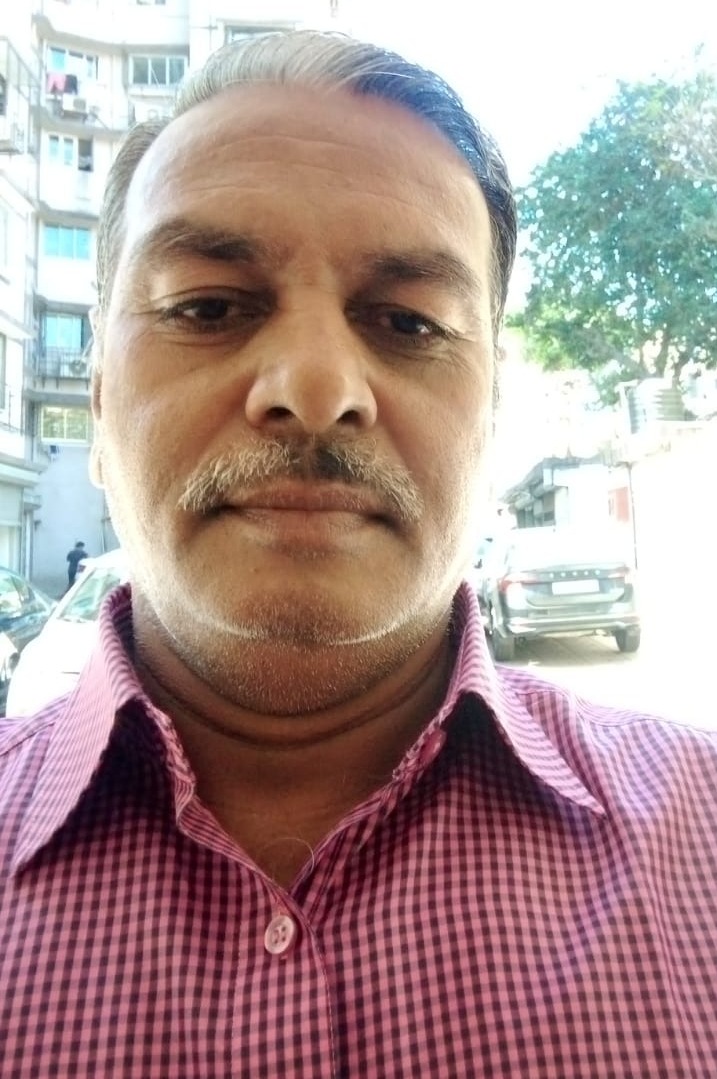 Rajender yadav - Full time Cleaner in Mahalaxmi in Mumbai