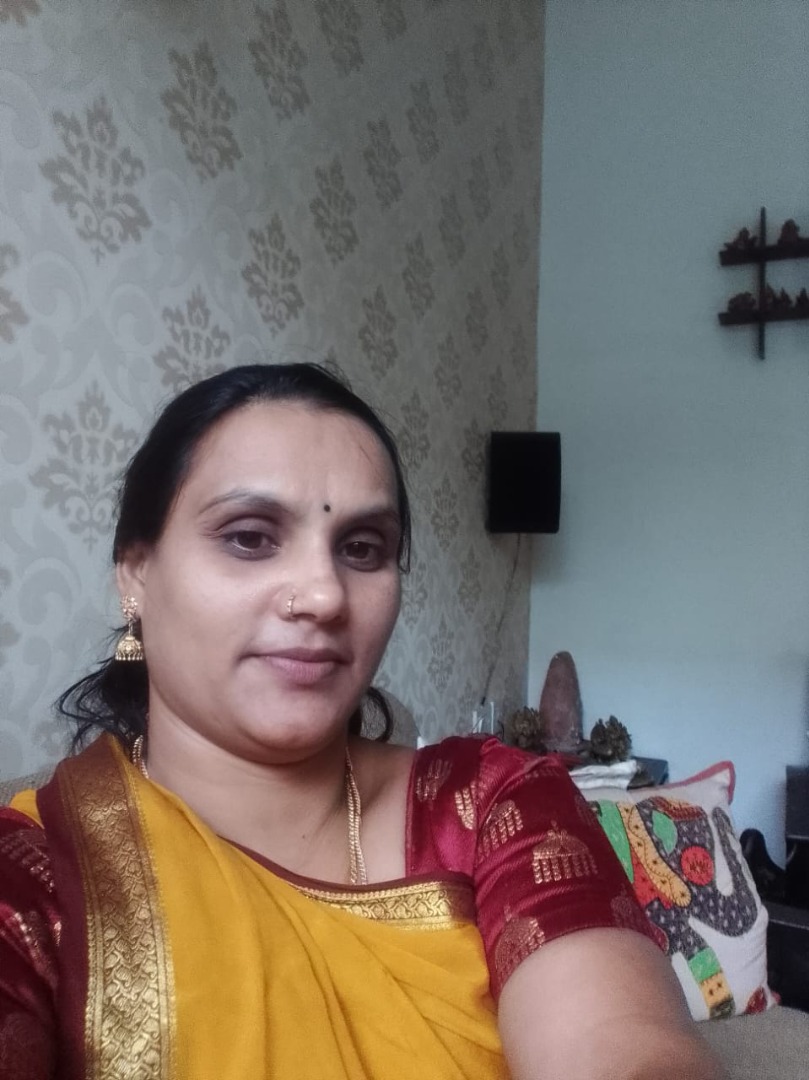 Varalakshmi Suresh Hendagar - Full time Patient Care and Elderly Care and Baby Sitter in Sukunavalli in Shimoga