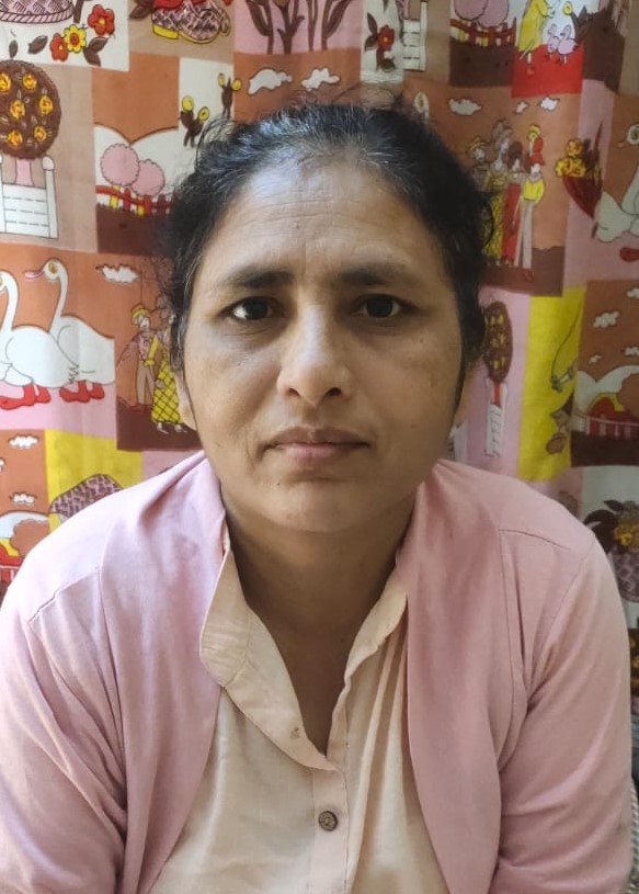 Dolly Mamtha kumari - Part time Baby Sitter in Madiwala in Bangalore Bengaluru