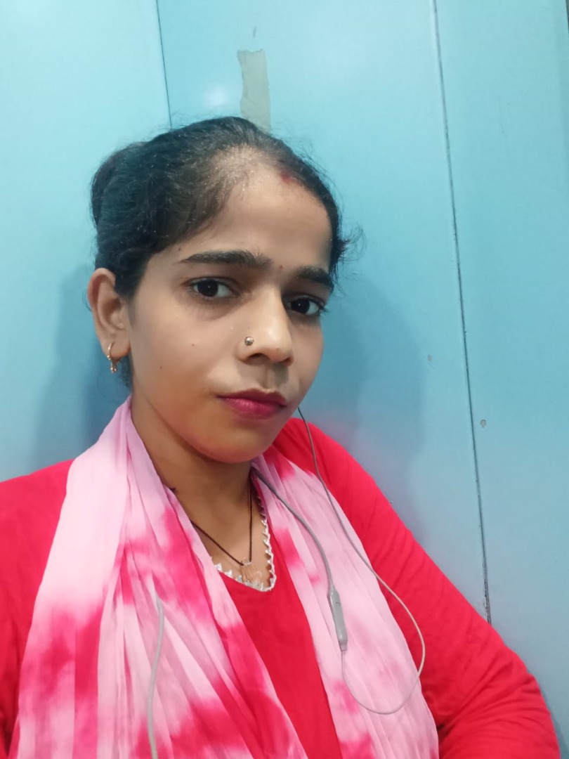 Poonam Devi - Part time Cleaner and Cook and Baby Sitter in Sector 63 in Noida