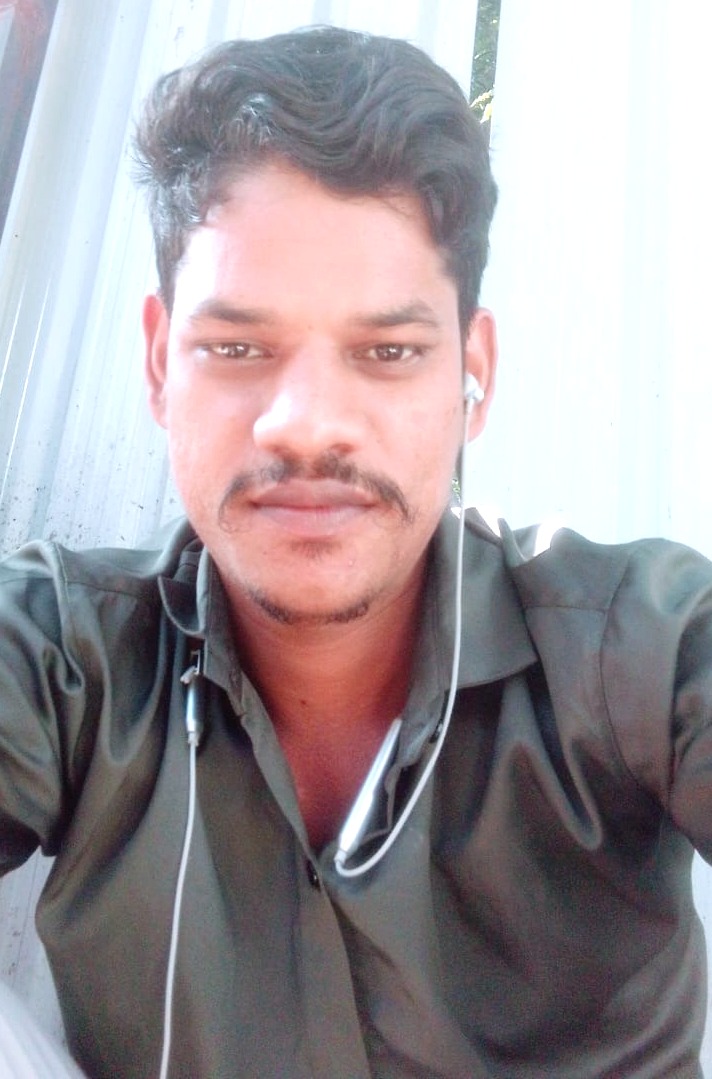 Akshay mukhiya - Full time Cleaner in lower parel in Mumbai