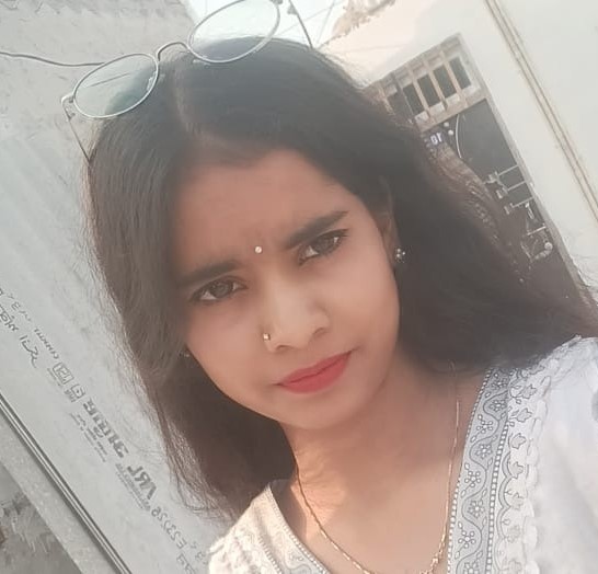 Sareen Bano - Part time Cleaner and Baby Sitter in Kapashera Border in Delhi