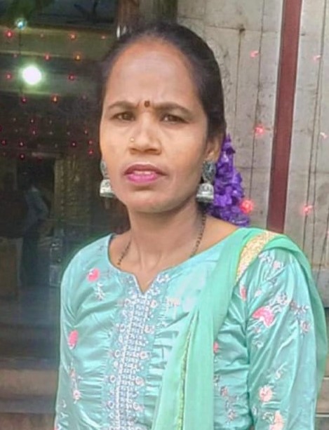 Latha B - Full time Baby Sitter in Adugodi in Bangalore Bengaluru