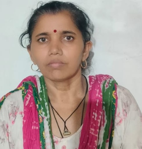 Kamala - Full time Baby Sitter in Vasna in Ahmedabad