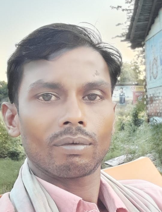 Jeetan  Paswan - Full time Cleaner and Cook in Azamgarh in Sitamarhi