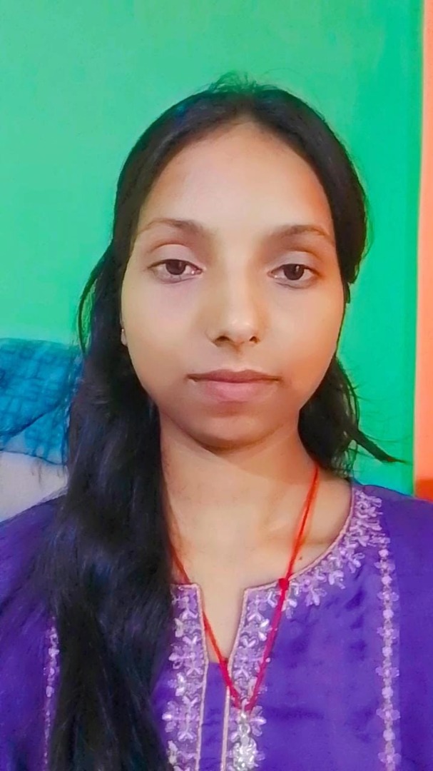 Naina Pudar - Part time Baby Sitter in Sangam vihar in Delhi