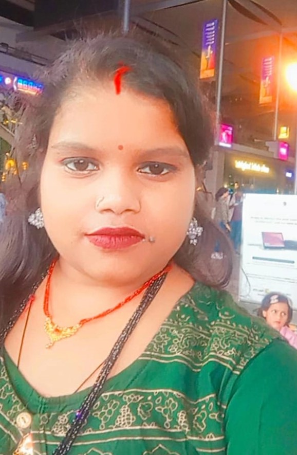 Rinki kumari - Part time Cleaner and Cook and Baby Sitter in Mehruli phrase-3 sec-24 in Gurgaon