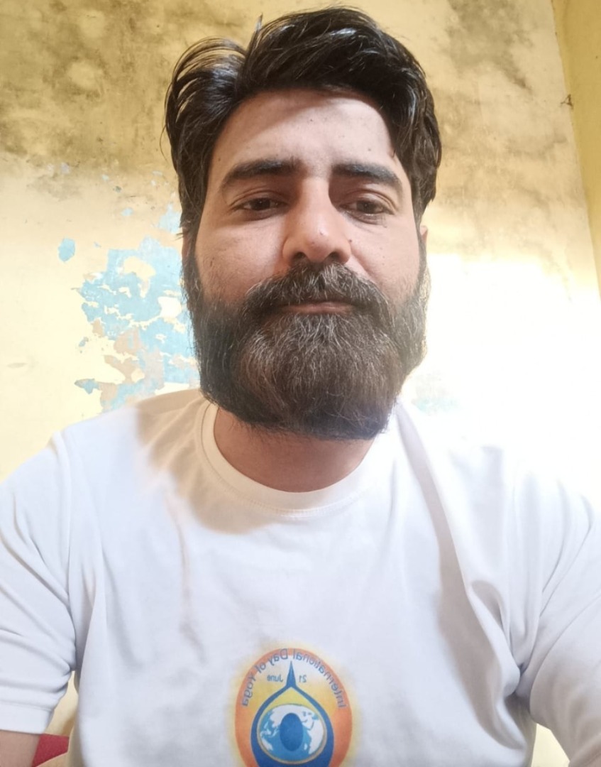 Sunny Malik - Full time Cleaner and Cook in Mandawali in Delhi