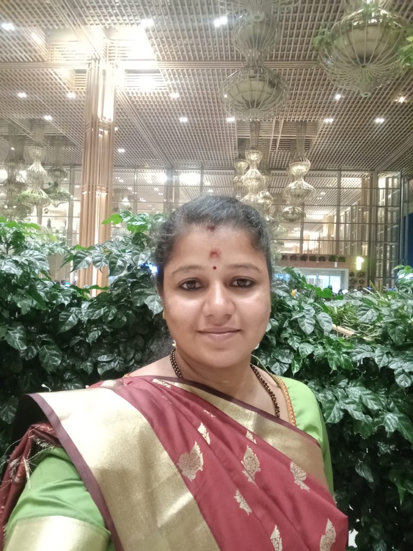 Vadivi - Part time Cleaner in Hennur Gardens in Bangalore Bengaluru