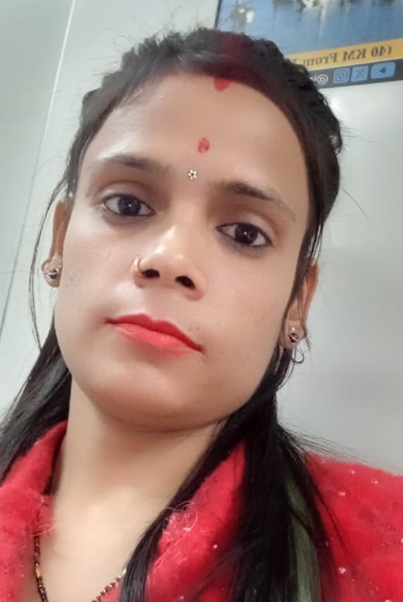 Aarti Chaudhary - Part time Cleaner and Patient Care and Elderly Care and Baby Sitter in Sector 52 in Noida