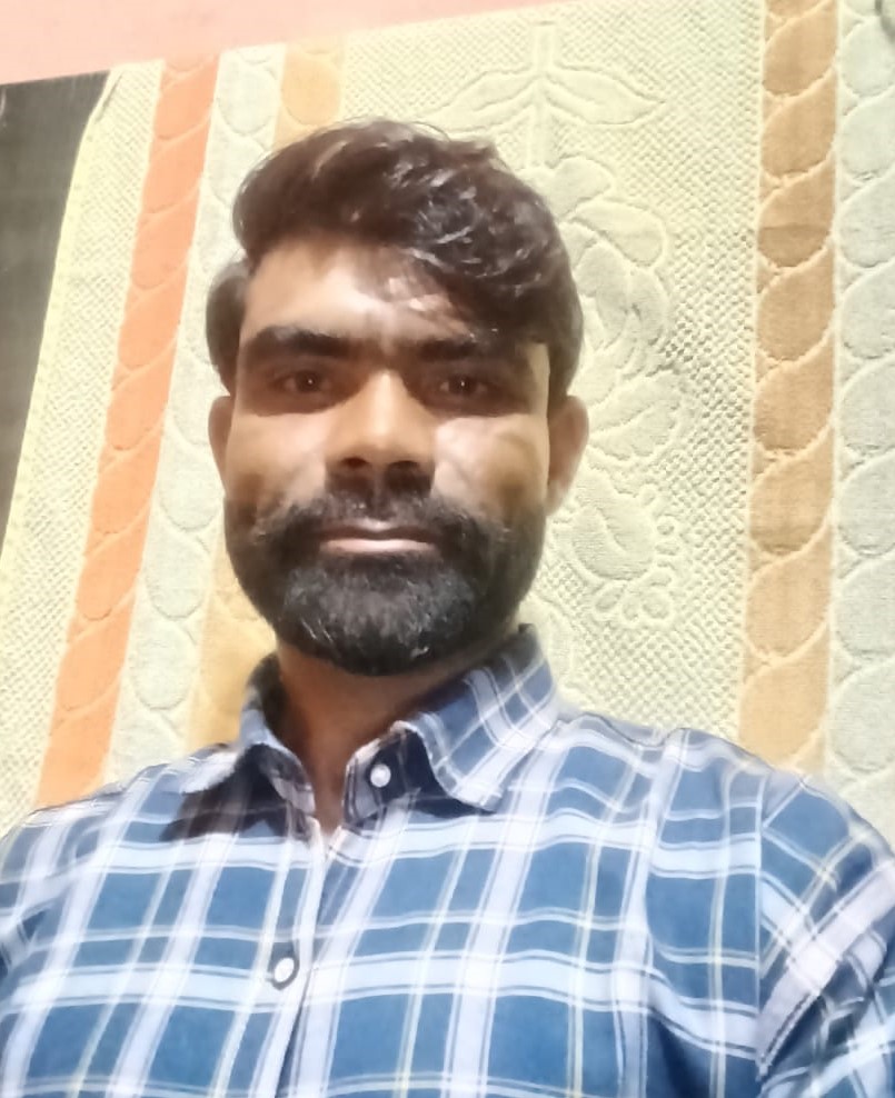 Sifte Hasan - Full time in Bhujiyaghat in Naini Tal