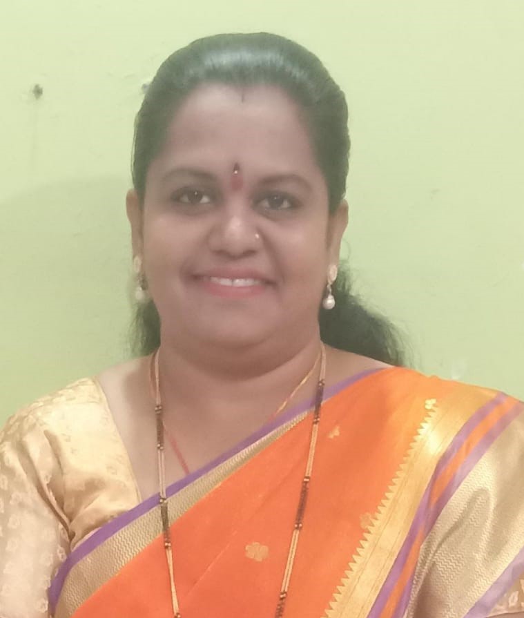 Shubhangi Ghadagi - Part time Baby Sitter in Vijapur Rd in Solapur