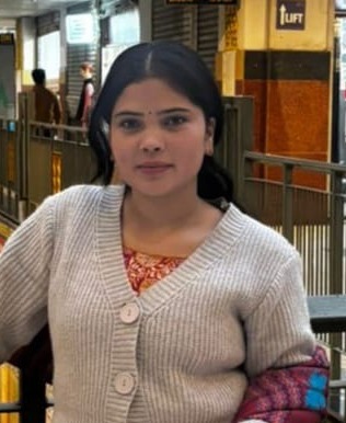 Laxmi Sundas - Full time Baby Sitter in Noida in Delhi