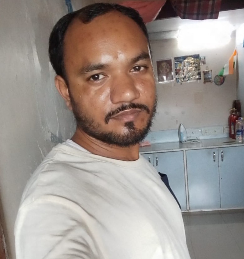 Dipak Kumar  Kamat - Full time Cleaner in Ville-Parle in Mumbai