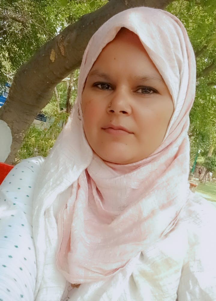 Ishrat Khan - Part time Cook in Shakurpura in New Delhi