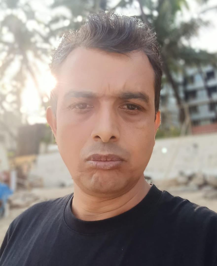 Kishanlal Ghimire - Full time Cleaner in Vile Parle east in Mumbai