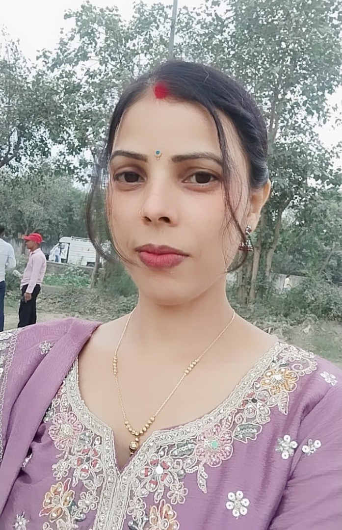 Neetu - Part time Cleaner in Dallupura in Delhi