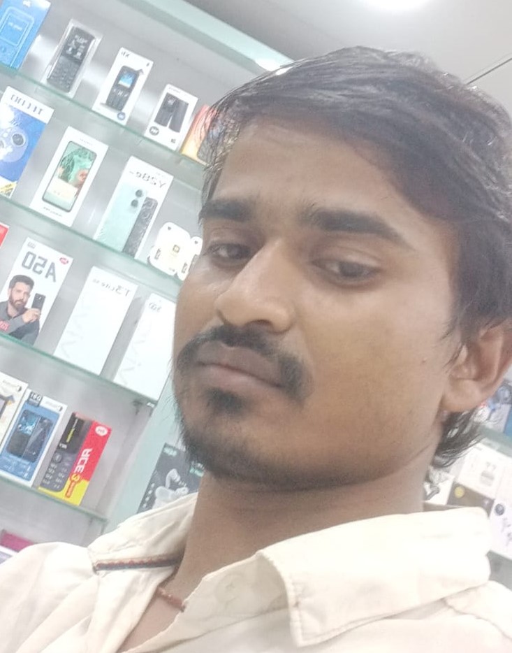 Pappu Mahto - Part time Cleaner and Patient Care and Elderly Care in Matavadi in Surat