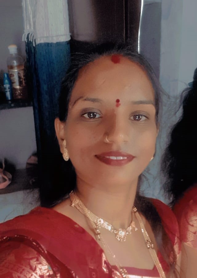 Sandhya Pintu Khernar - Part time Cleaner in Shahada in Nandurbar