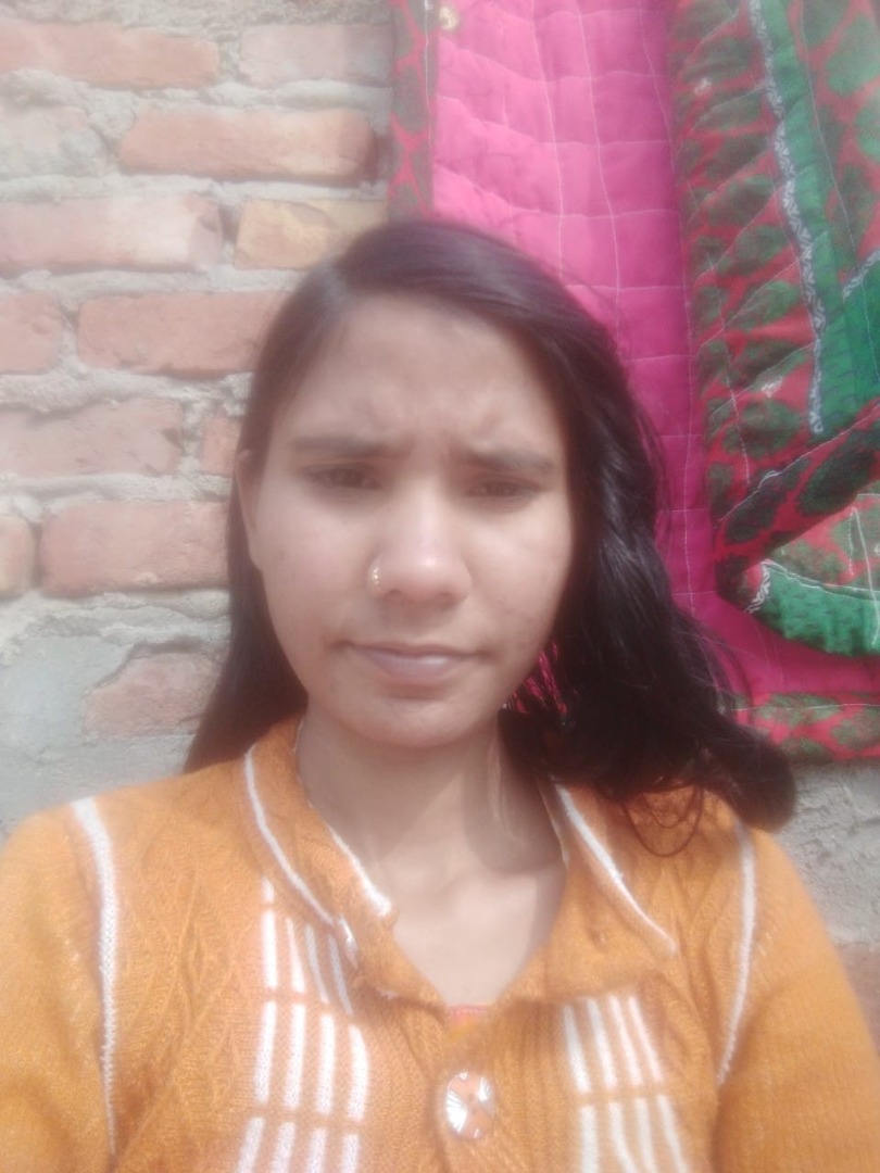 Zeenat - Part time Cleaner in Shakarpur in Delhi