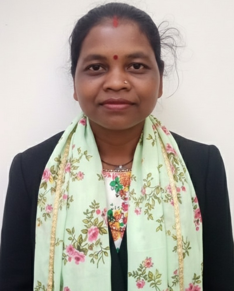 Chandrika Devi - Full time Cleaner and Cook in Malad west in Mumbai
