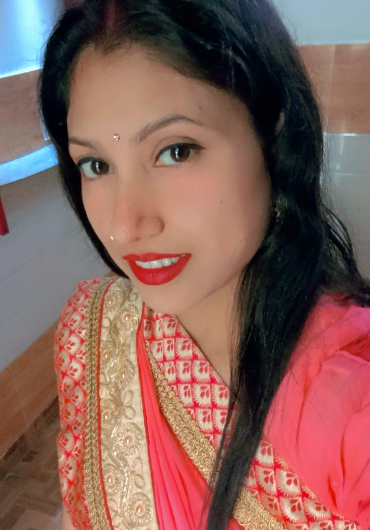 Soni Jha - Part time Cook and Baby Sitter in Gaur City in Noida