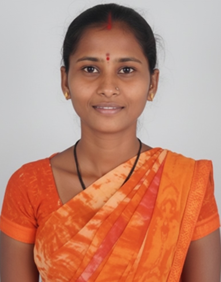 Poonam Santosh Kajgunda - Part time Cleaner and Cook and Baby Sitter in Malad East in Mumbai