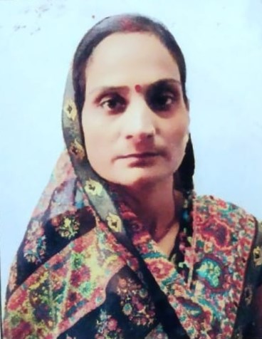 Gudiya - Part time Cook and Baby Sitter in Sitapur in Sitapur
