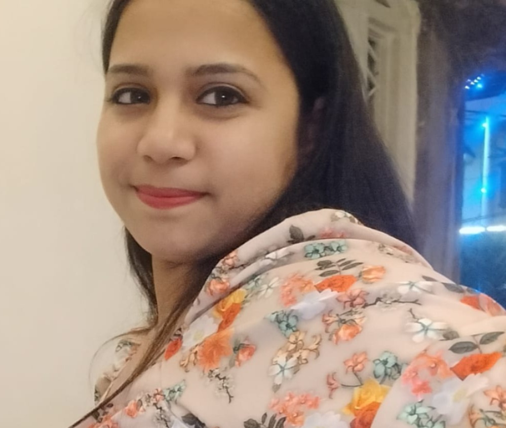 Komal Kumari Singh - Full time Baby Sitter in Sector 12 in Bokaro Steel City