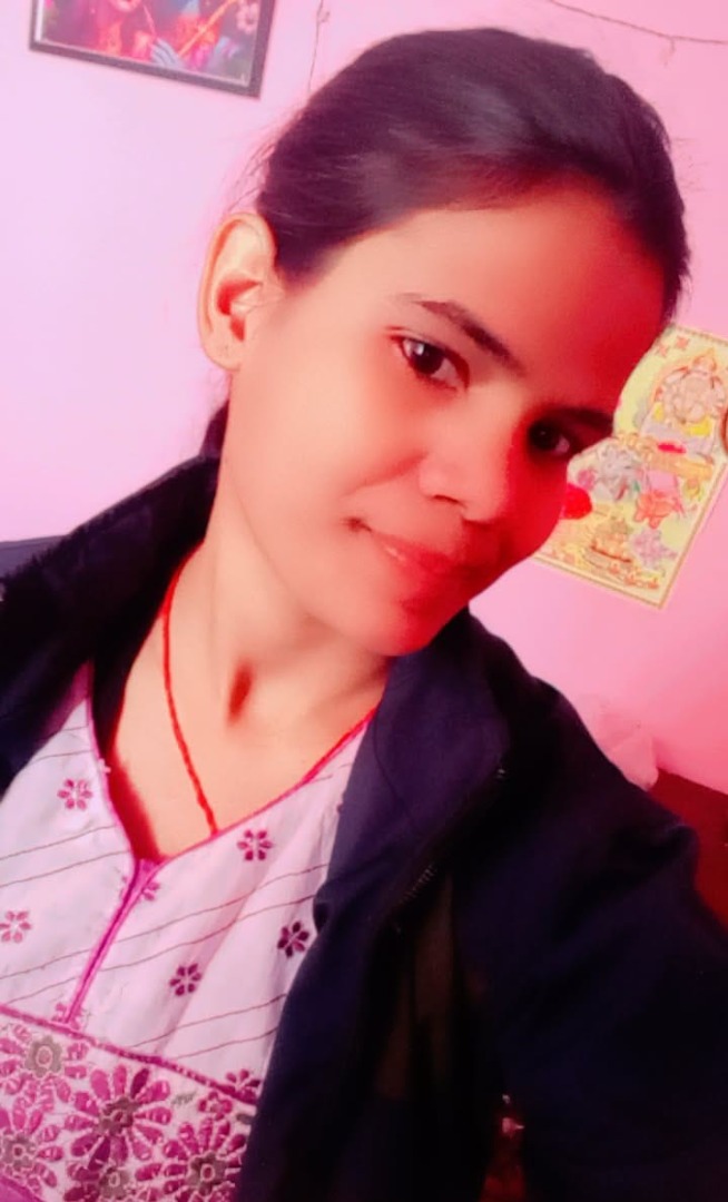 Smriti pandey - Part time Baby Sitter in Allahabad in Allahabad