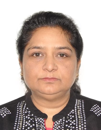 Monika Sadana - Full time Baby Sitter in Katra Sufaid in Amritsar
