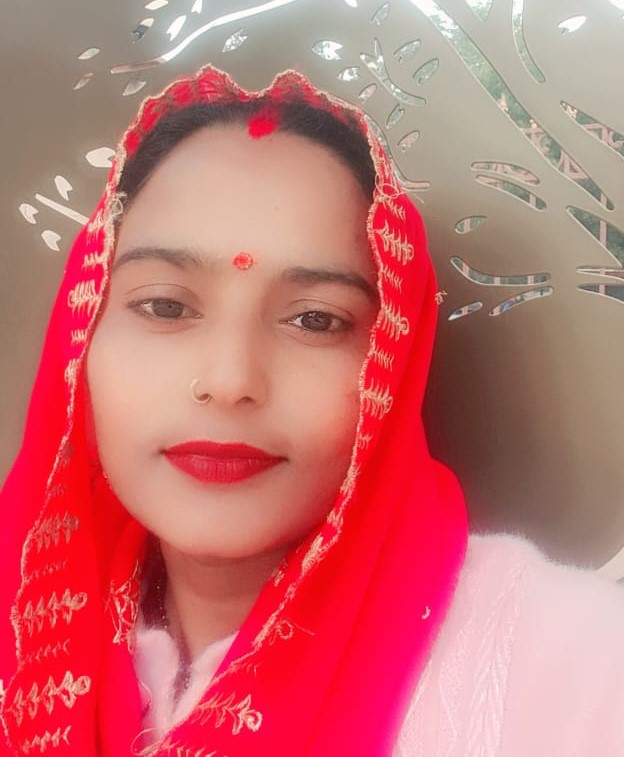 Aarti kumari - Part time Cook and Baby Sitter in Haryana in Chandigarh
