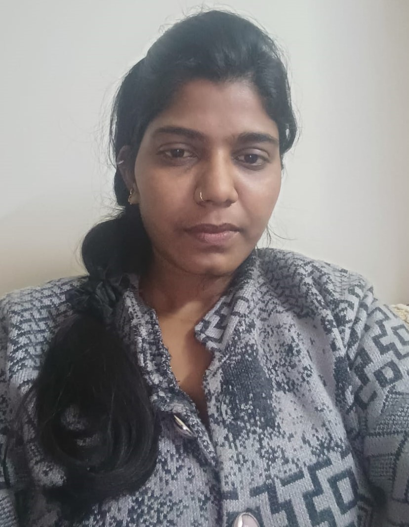 Usha Kumari - Full time Baby Sitter in Delhi in Delhi
